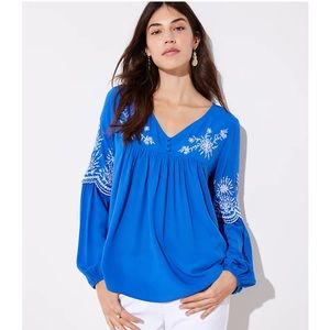 Loft Women's Blue White Floral Long Sleeve Boho Eyelet V-Neck Blouse Size XS NWT